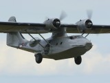 FL2006_035 - loads of interesting aircraft at Legends - this time a Catalina, one of two flying at this particular show